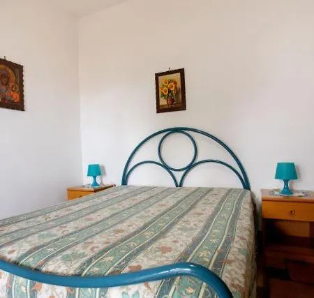 Casa Vacanze Torre Lapillo 펜션 토레 라필로