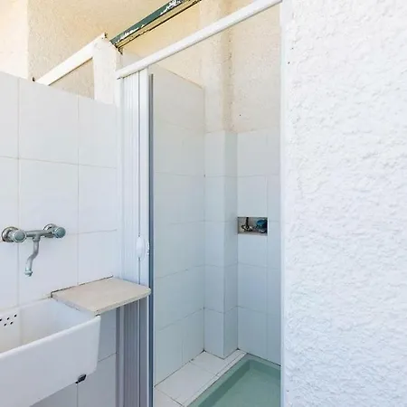 Casa Vacanze Torre Lapillo 펜션 *